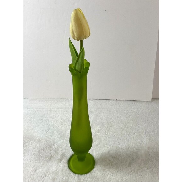 Vintage Westmoreland Green Satin Bud Swung Vase - 10" Mid Century Modern MCM - Picture 2 of 9